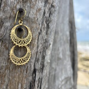 Goldene Mandala Ohrringe – Schmuck aus Indien